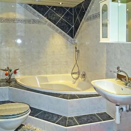 Marianne - Fgz163 By Interhome